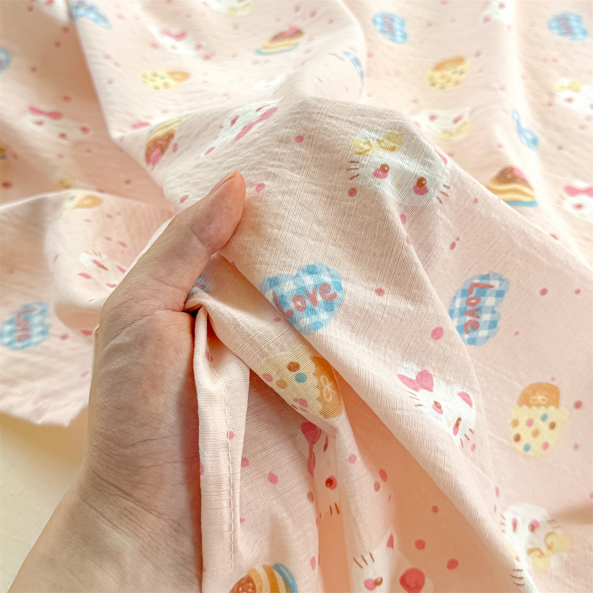 91家纺网 家纺一手货源 找家纺 多品家纺 2025新款超柔云感双层纱单床单 床单单件 布丁猫