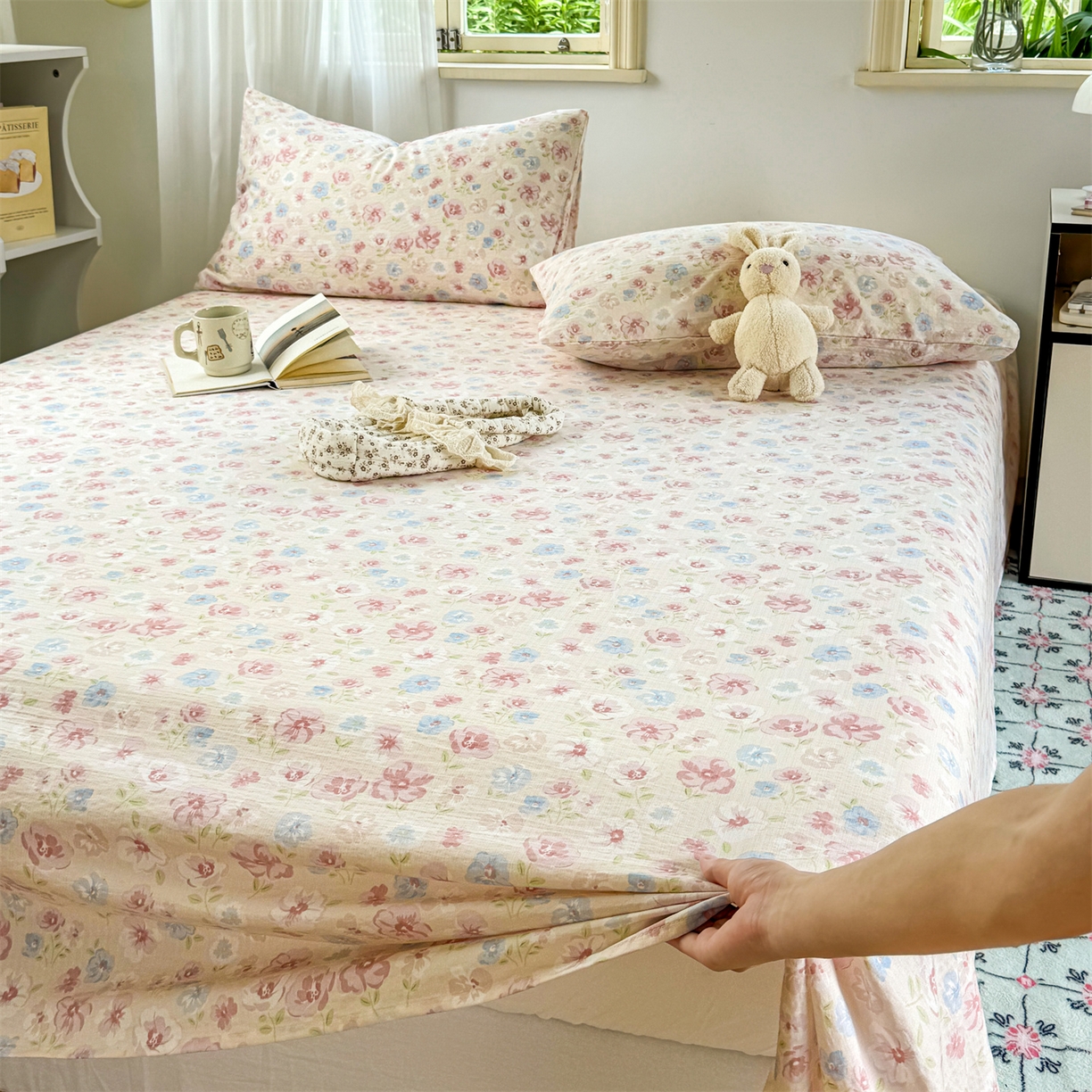 91家纺网 家纺一手货源 找家纺 多品家纺 2025新款超柔云感双层纱单床单 床单单件 花城粉