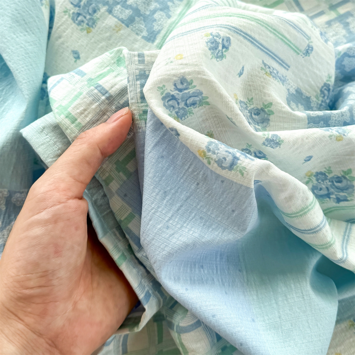 91家纺网 家纺一手货源 找家纺 多品家纺 2025新款超柔云感双层纱单床单 床单单件 兰花园