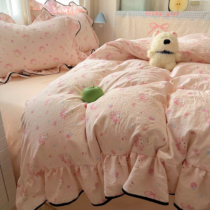 91家纺网 家纺一手货源 找家纺 繁花家居 2025新款学生季韩式云感针织棉大花边木耳边四件套 粉色美蒂