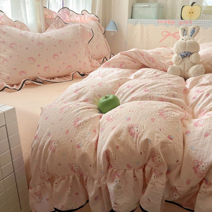 91家纺网 家纺一手货源 找家纺 繁花家居 2025新款学生季韩式云感针织棉大花边木耳边四件套 粉色美蒂