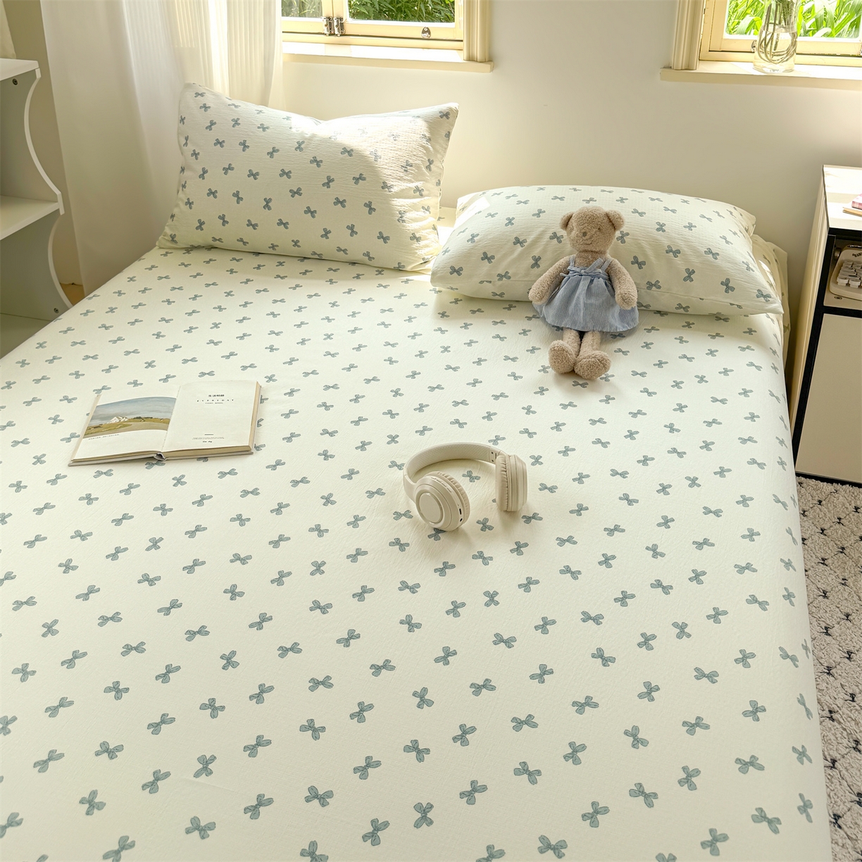 91家纺网 家纺一手货源 找家纺 多品家纺 2025新款超柔云感双层纱单床单 床单单件 蓝蝶