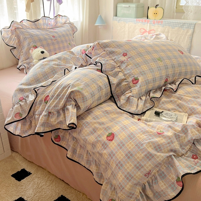 91家纺网 家纺一手货源 找家纺 繁花家居 2025新款学生季韩式云感针织棉大花边木耳边四件套 富山草莓