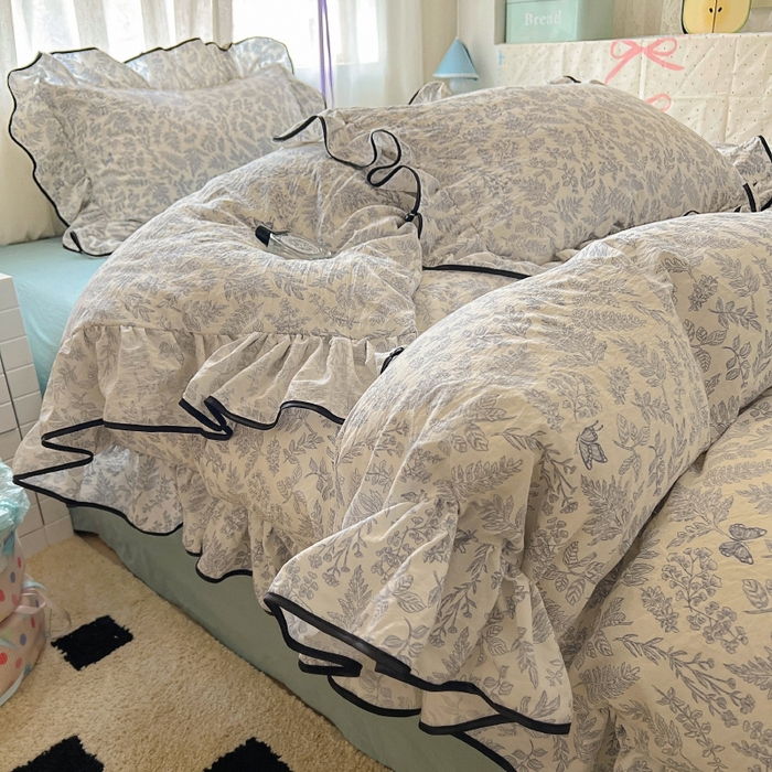 繁花家居 2025新款学生季韩式云感针织棉大花边木耳边四件套 花枝蝶影