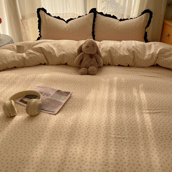 91家纺网 家纺一手货源 找家纺 繁花家居 2025新款学生季韩式云感针织棉大花边木耳边四件套 加州甜心