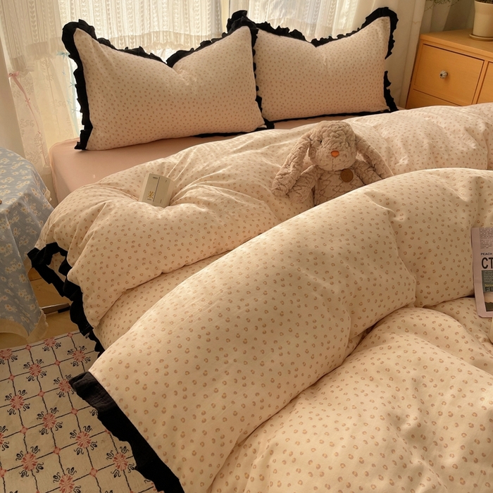 91家纺网 家纺一手货源 找家纺 繁花家居 2025新款学生季韩式云感针织棉大花边木耳边四件套 加州甜心