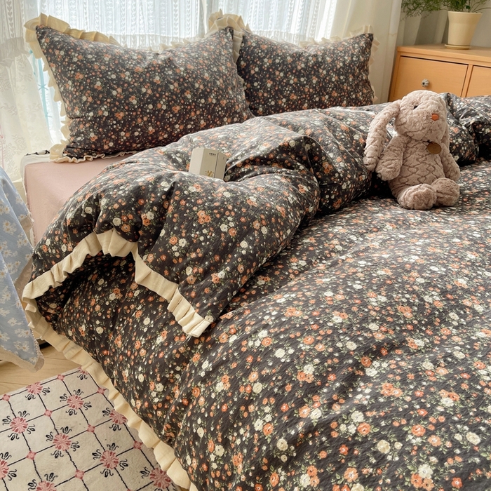 91家纺网 家纺一手货源 找家纺 繁花家居 2025新款学生季韩式云感针织棉大花边木耳边四件套 梦华录