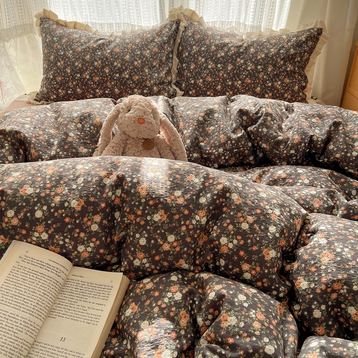 91家纺网 家纺一手货源 找家纺 繁花家居 2025新款学生季韩式云感针织棉大花边木耳边四件套 梦华录