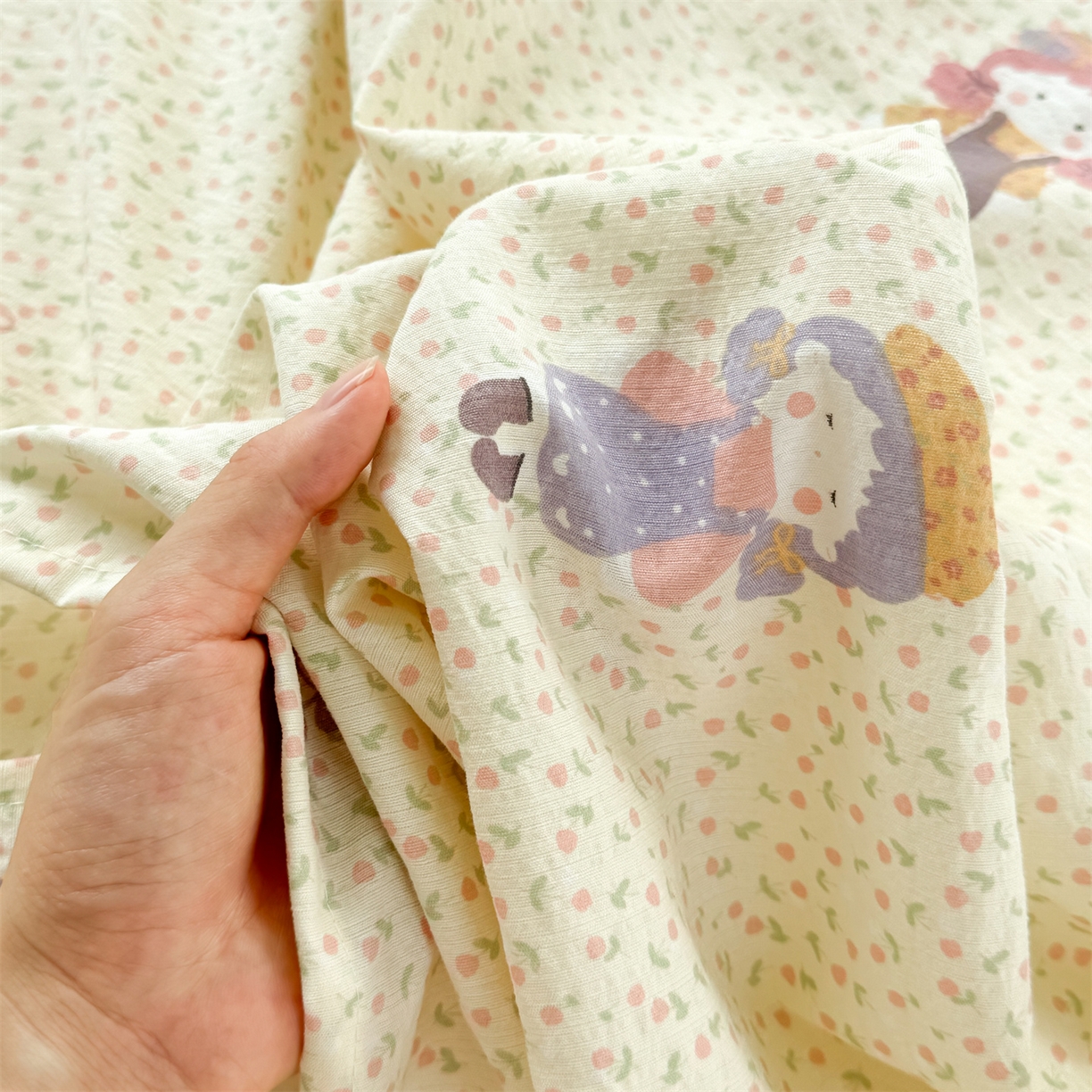 91家纺网 家纺一手货源 找家纺 多品家纺 2025新款超柔云感双层纱单床单 床单单件 米塔丫丫