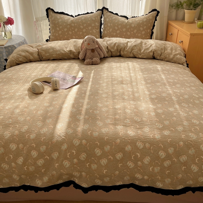 91家纺网 家纺一手货源 找家纺 繁花家居 2025新款学生季韩式云感针织棉大花边木耳边四件套 晚秋