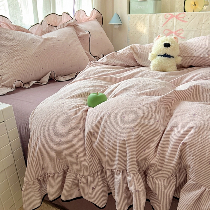 91家纺网 家纺一手货源 找家纺 繁花家居 2025新款学生季韩式云感针织棉大花边木耳边四件套 一见倾心