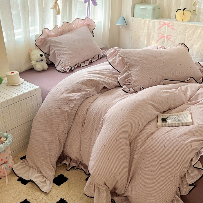 91家纺网 家纺一手货源 找家纺 繁花家居 2025新款学生季韩式云感针织棉大花边木耳边四件套 一见倾心