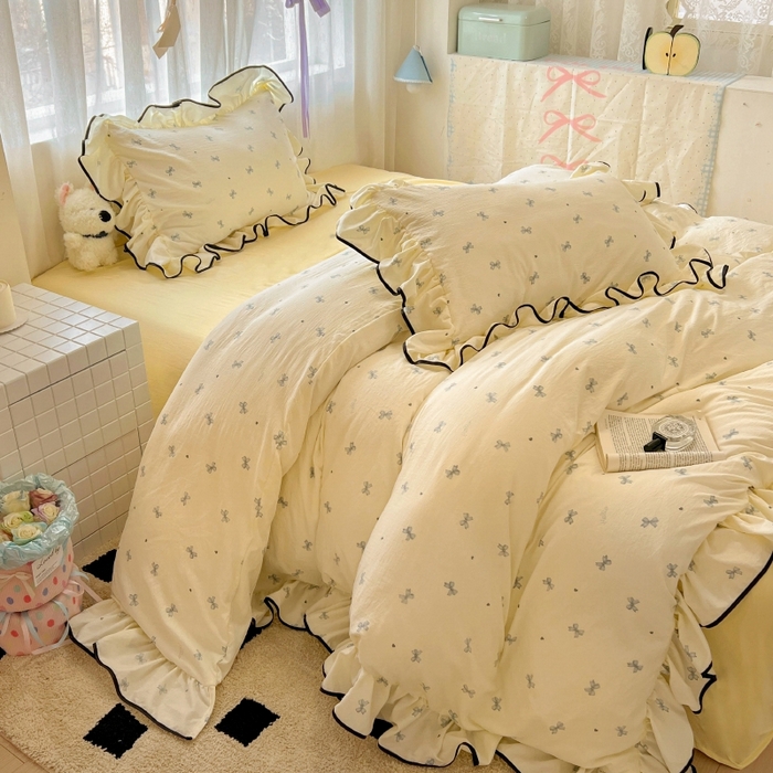 91家纺网 家纺一手货源 找家纺 繁花家居 2025新款学生季韩式云感针织棉大花边木耳边四件套 芝士少女心结