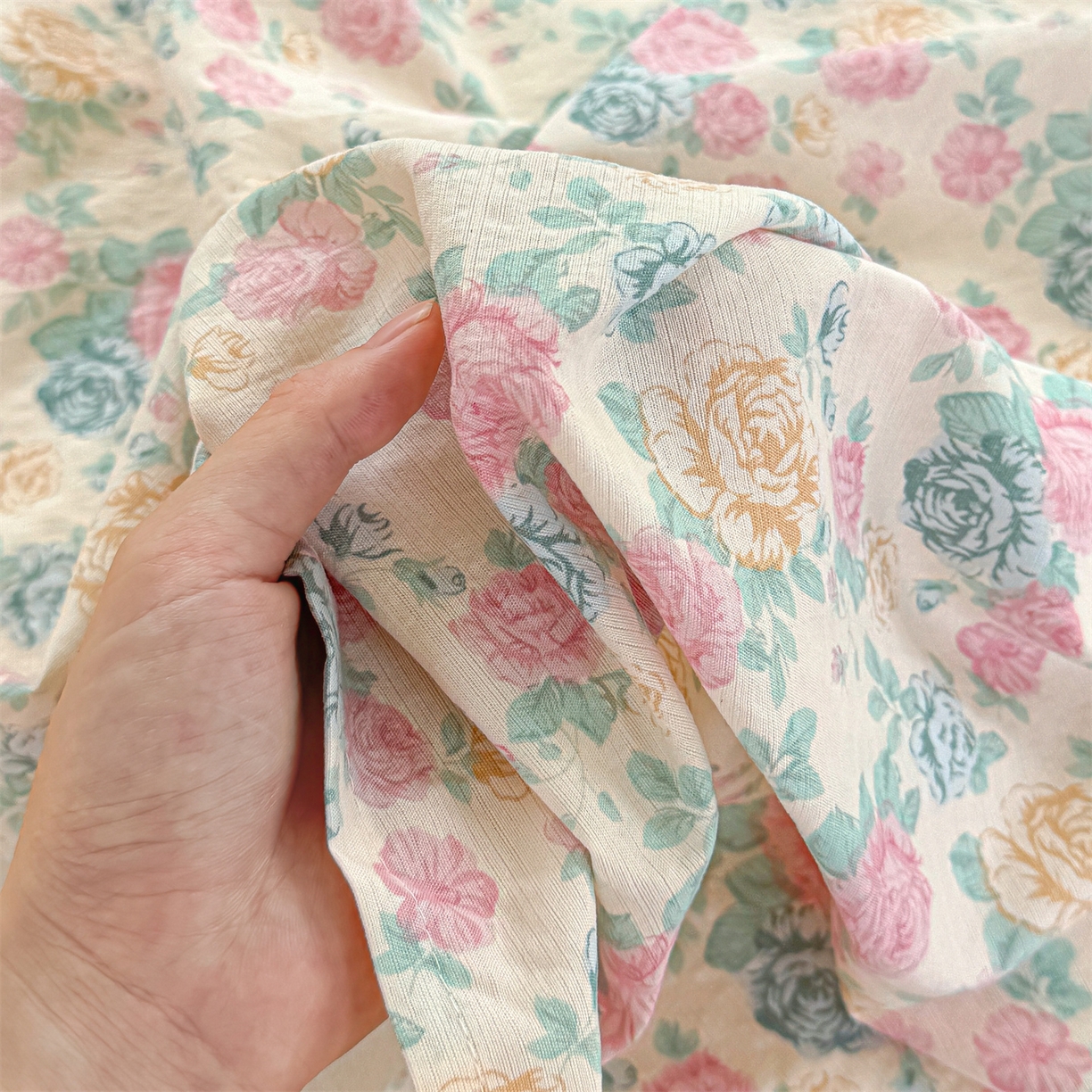 91家纺网 家纺一手货源 找家纺 多品家纺 2025新款超柔云感双层纱单床单 床单单件 幽香