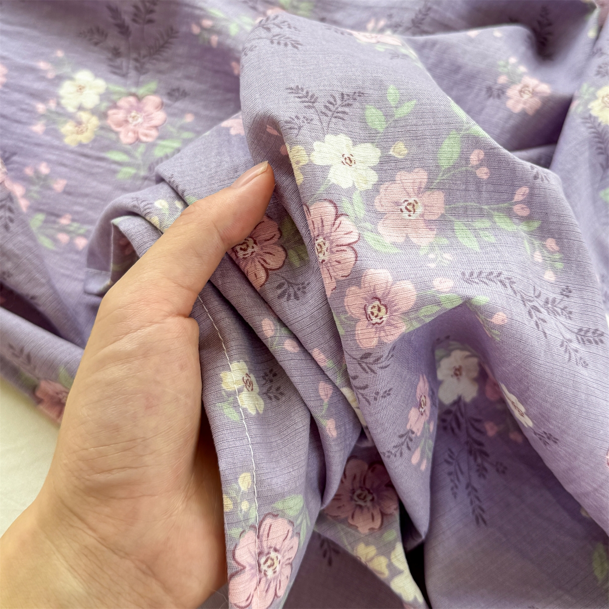 91家纺网 家纺一手货源 找家纺 多品家纺 2025新款超柔云感双层纱单床单 床单单件 紫烟