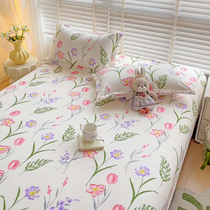 91家纺网 家纺一手货源 找家纺 文黛家居 2025新款时尚印花亲肤床笠单床笠 欣然花开