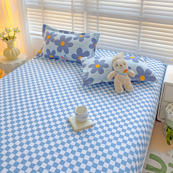 91家纺网 家纺一手货源 找家纺 文黛家居 2025新款时尚印花亲肤床笠单床笠 樱花-蓝格