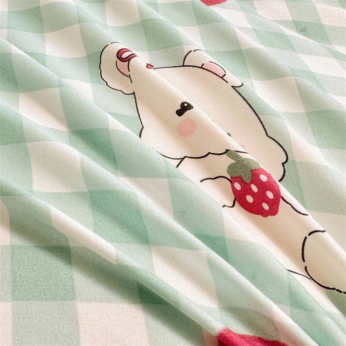 91家纺网 家纺一手货源 找家纺 佑泽家纺 2025活性印花芦荟棉四件套 格子熊-绿