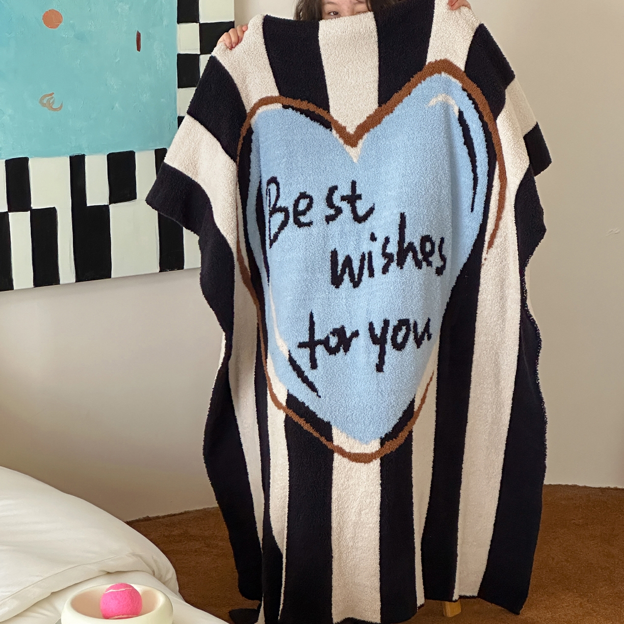 91家纺网 家纺一手货源 找家纺 RYB红黄兰 2025新款设计师原创多功能针织半边绒毛毯午休毯盖毯加厚毯子毛毯毯子 可露丽爱心