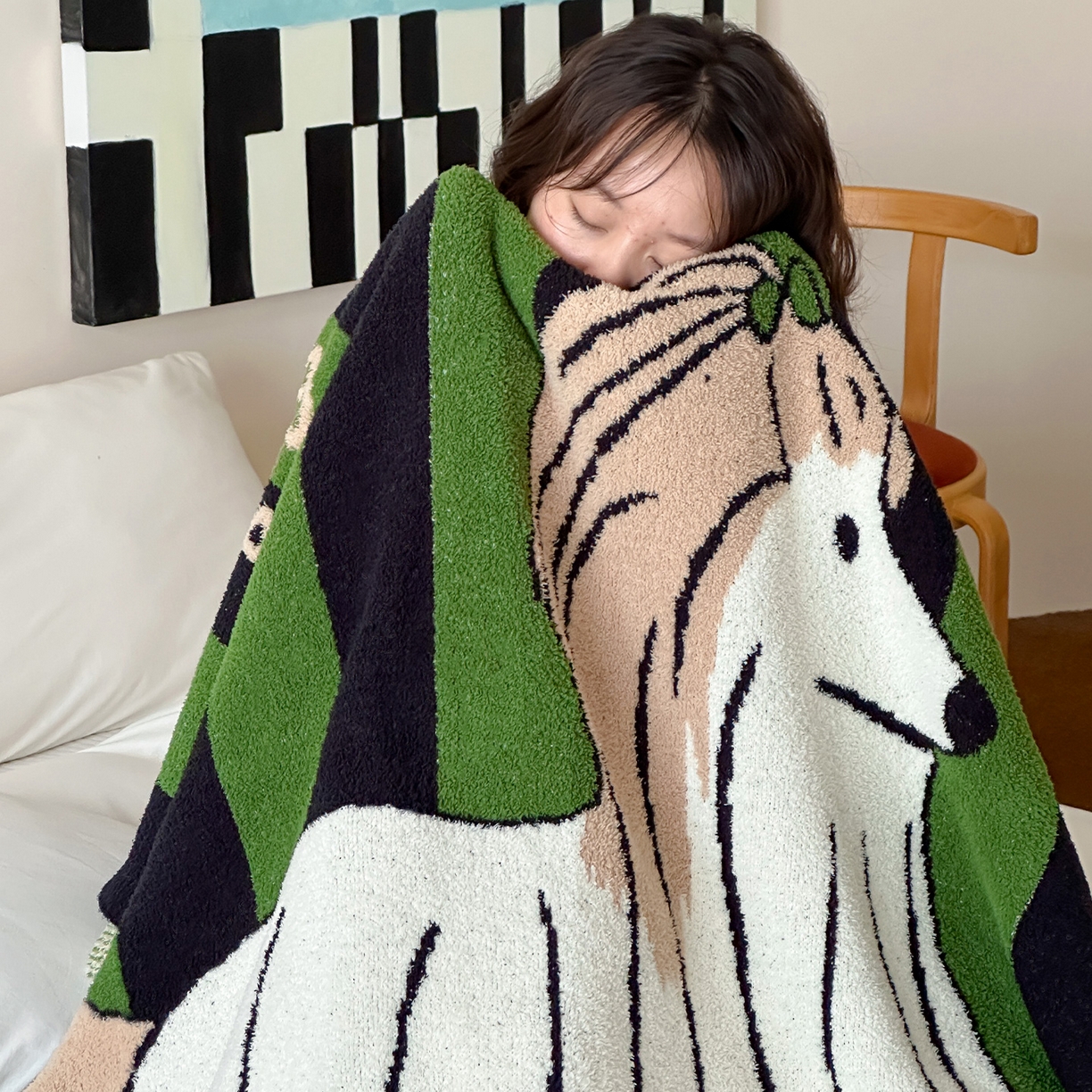 91家纺网 家纺一手货源 找家纺 RYB红黄兰 2025新款设计师原创多功能针织半边绒毛毯午休毯盖毯加厚毯子毛毯毯子 墨绿富贵狗