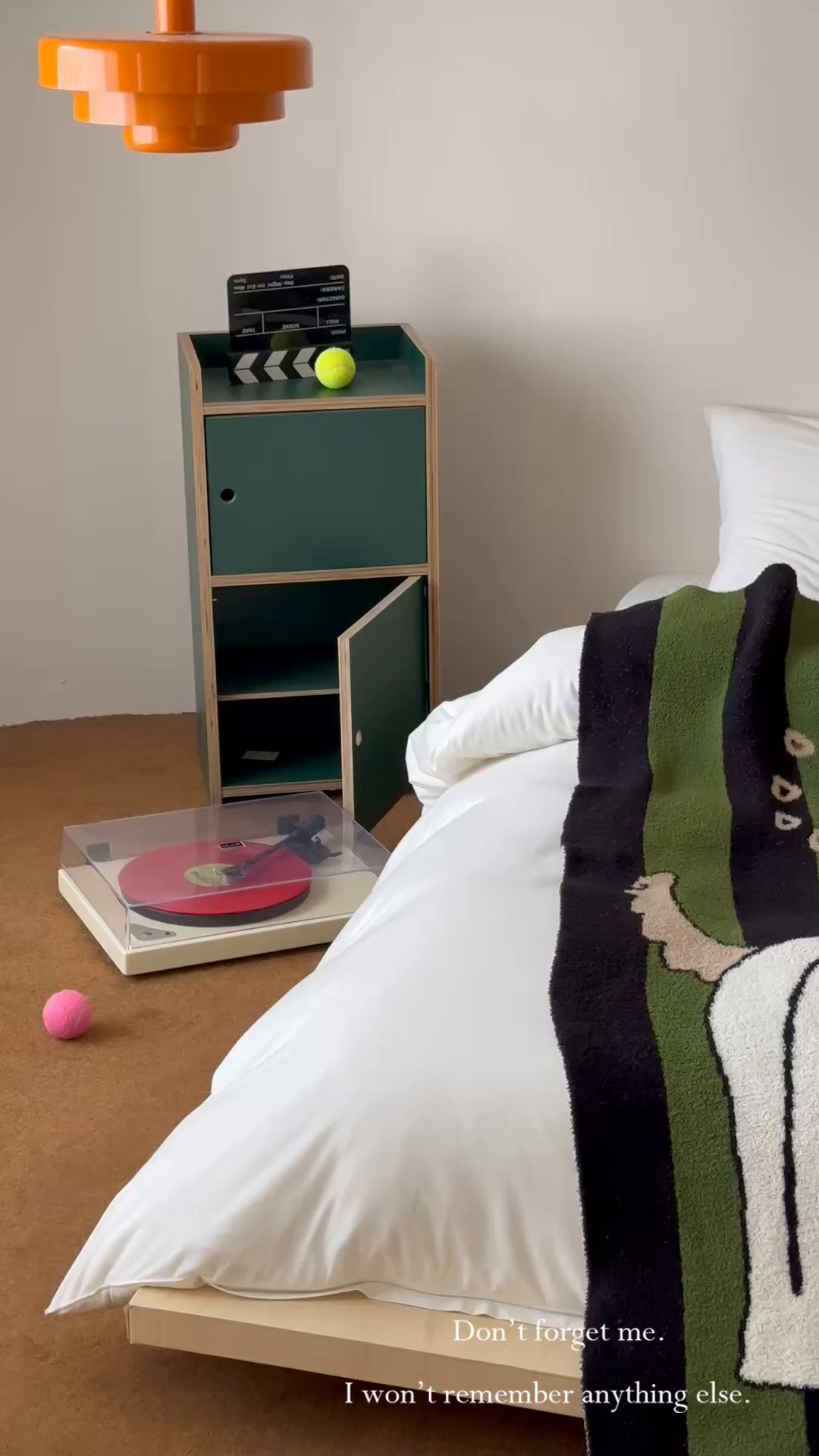 91家纺网 家纺一手货源 找家纺 RYB红黄兰 2025新款设计师原创多功能针织半边绒毛毯午休毯盖毯加厚毯子毛毯毯子 墨绿富贵狗