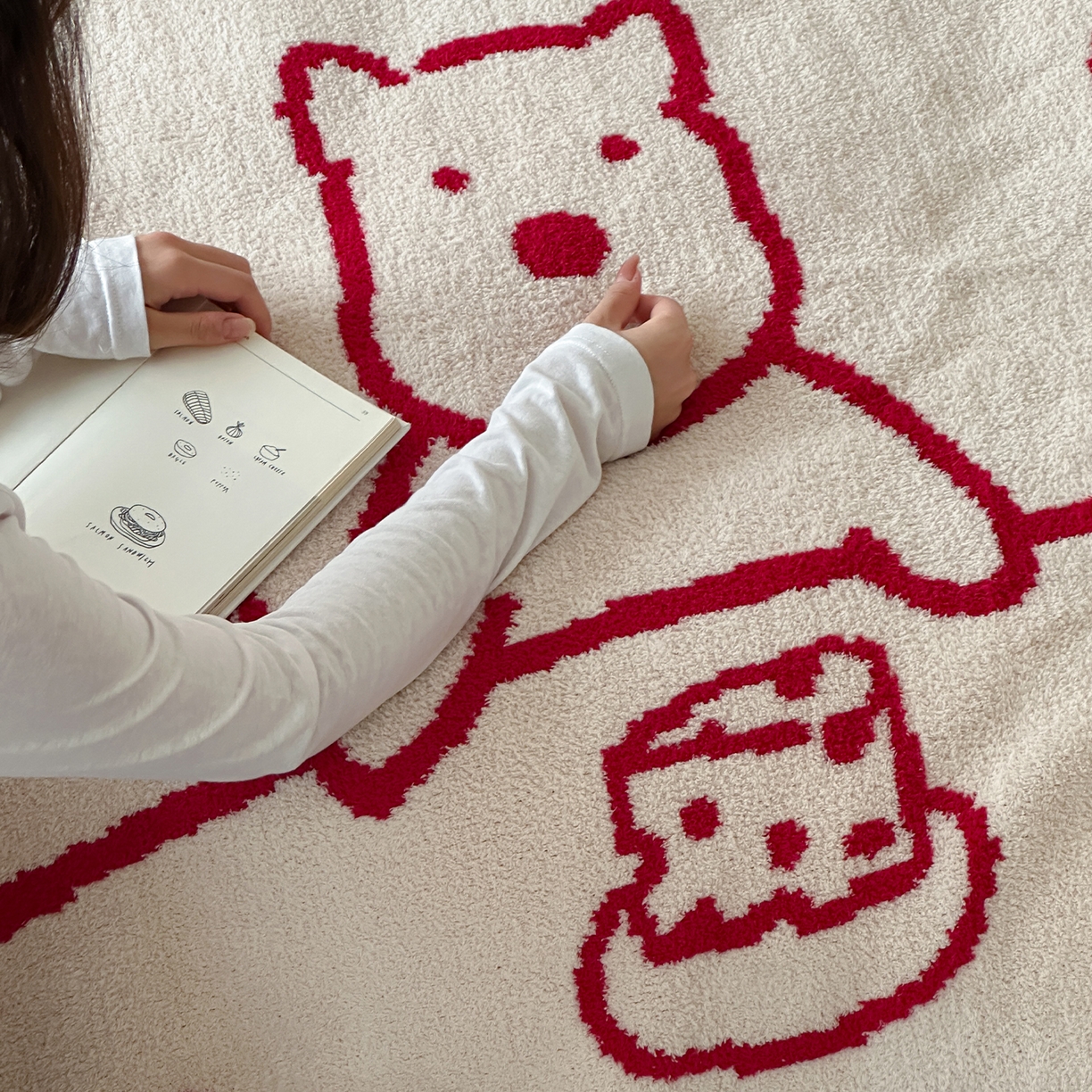 91家纺网 家纺一手货源 找家纺 RYB红黄兰 2025新款设计师原创多功能针织半边绒毛毯午休毯盖毯加厚毯子毛毯毯子 暖暖下午茶