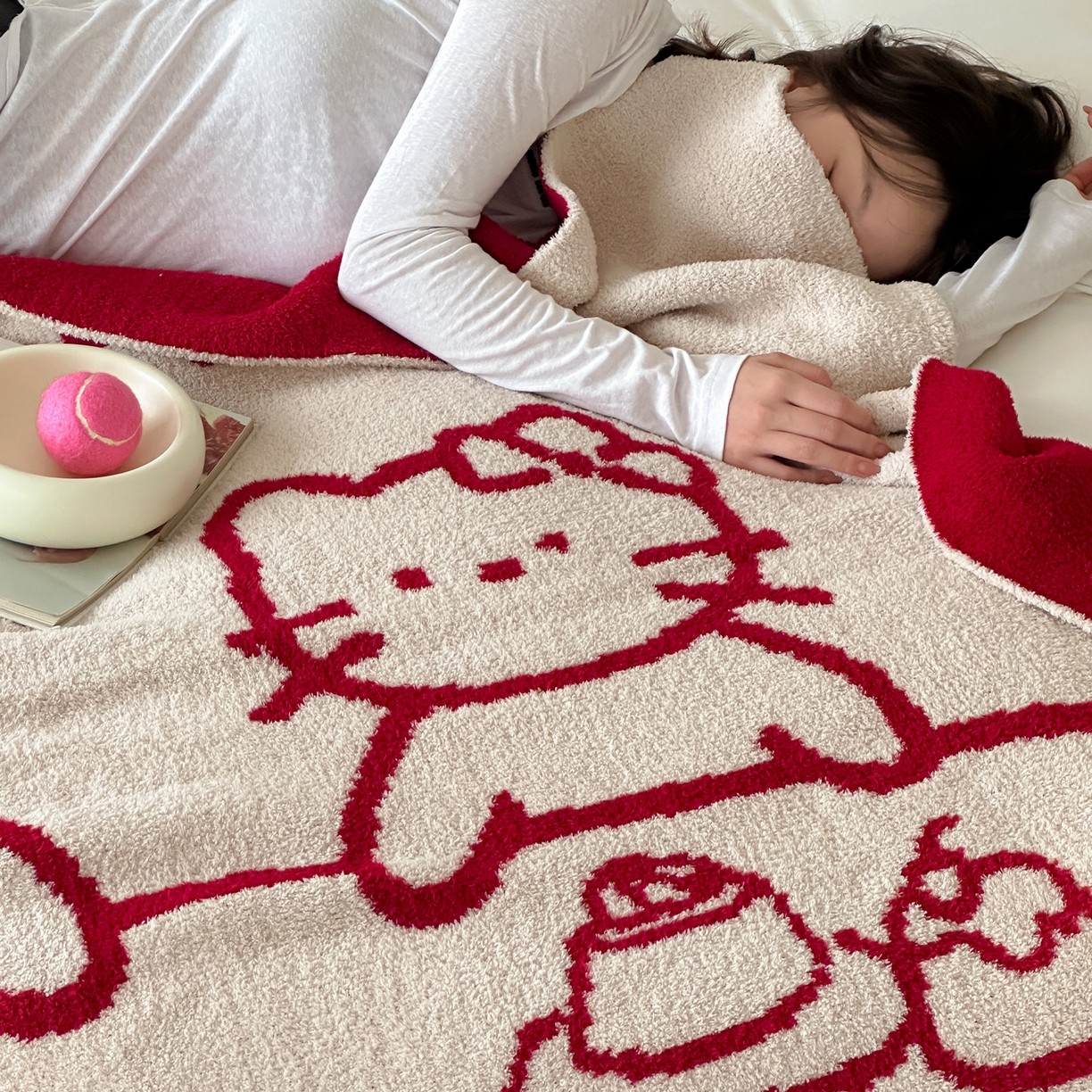 91家纺网 家纺一手货源 找家纺 RYB红黄兰 2025新款设计师原创多功能针织半边绒毛毯午休毯盖毯加厚毯子毛毯毯子 暖暖下午茶