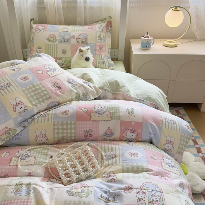 91家纺网 家纺一手货源 找家纺 帕拉美拉 2025新款多功能夏被款被套学生上下铺宿舍三件套被芯六件套蜜罐小镇