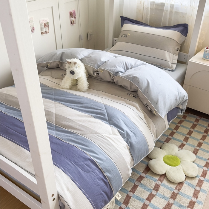 91家纺网 家纺一手货源 找家纺 帕拉美拉 2025新款多功能夏被款被套学生上下铺宿舍三件套被芯六件套七彩人生