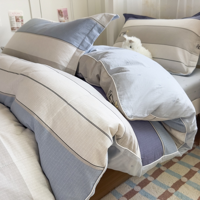 91家纺网 家纺一手货源 找家纺 帕拉美拉 2025新款多功能夏被款被套学生上下铺宿舍三件套被芯六件套七彩人生