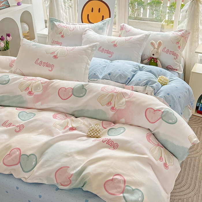 91家纺网 家纺一手货源 找家纺 文黛家居 2025新款植物羊绒小版花四件套 爱心蝴蝶结