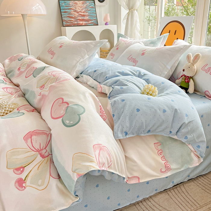 91家纺网 家纺一手货源 找家纺 文黛家居 2025新款植物羊绒小版花四件套 爱心蝴蝶结