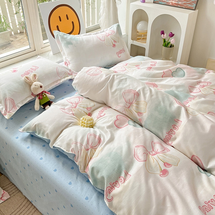 91家纺网 家纺一手货源 找家纺 文黛家居 2025新款植物羊绒小版花四件套 爱心蝴蝶结