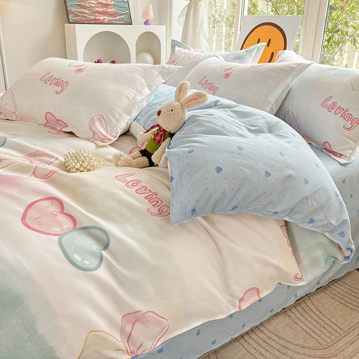 91家纺网 家纺一手货源 找家纺 文黛家居 2025新款植物羊绒小版花四件套 爱心蝴蝶结