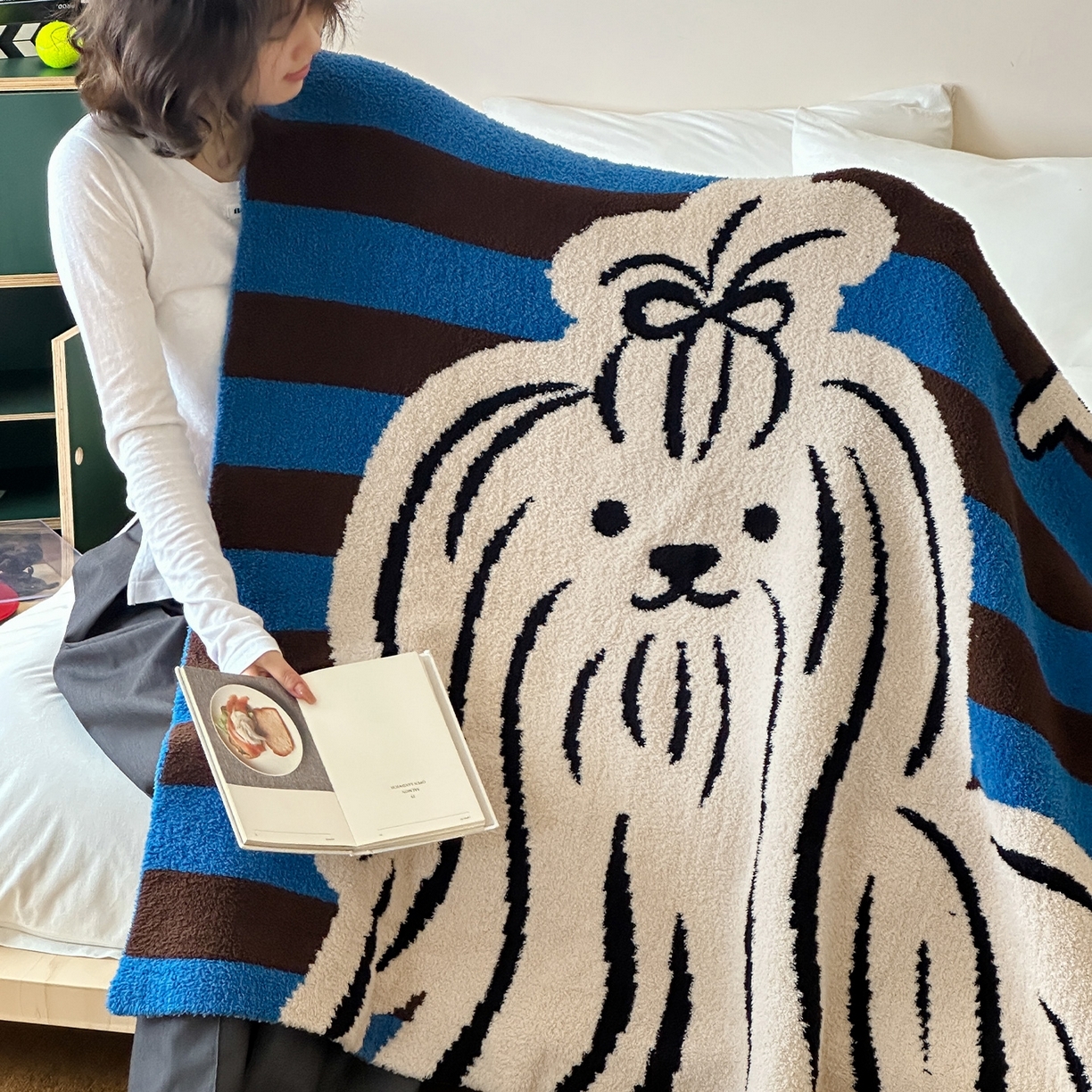 91家纺网 家纺一手货源 找家纺 （总）RYB红黄兰 2025新款设计师原创多功能针织半边绒毛毯午休毯盖毯加厚毯子毛毯毯子