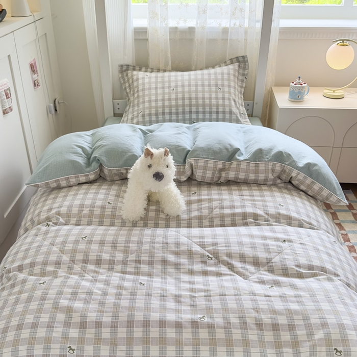 91家纺网 家纺一手货源 找家纺 帕拉美拉 2025新款多功能夏被款被套学生上下铺宿舍三件套被芯六件套童年时光-咖