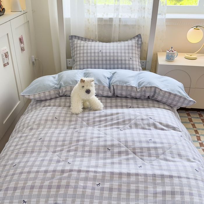 91家纺网 家纺一手货源 找家纺 帕拉美拉 2025新款多功能夏被款被套学生上下铺宿舍三件套被芯六件套童年时光-蓝