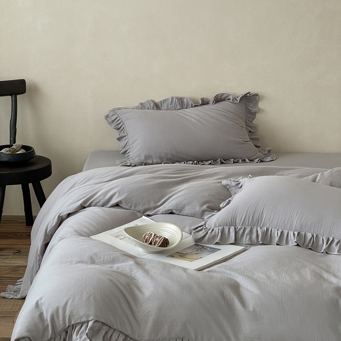 91家纺网 家纺一手货源 找家纺 三味舒屋2025新款花边美学-全棉双层纱四件套 浅花灰