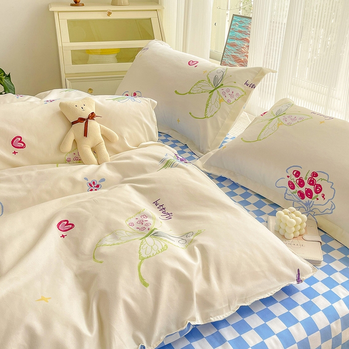 91家纺网 家纺一手货源 找家纺 文黛家居 2025新款植物羊绒小版花四件套 蝶恋花