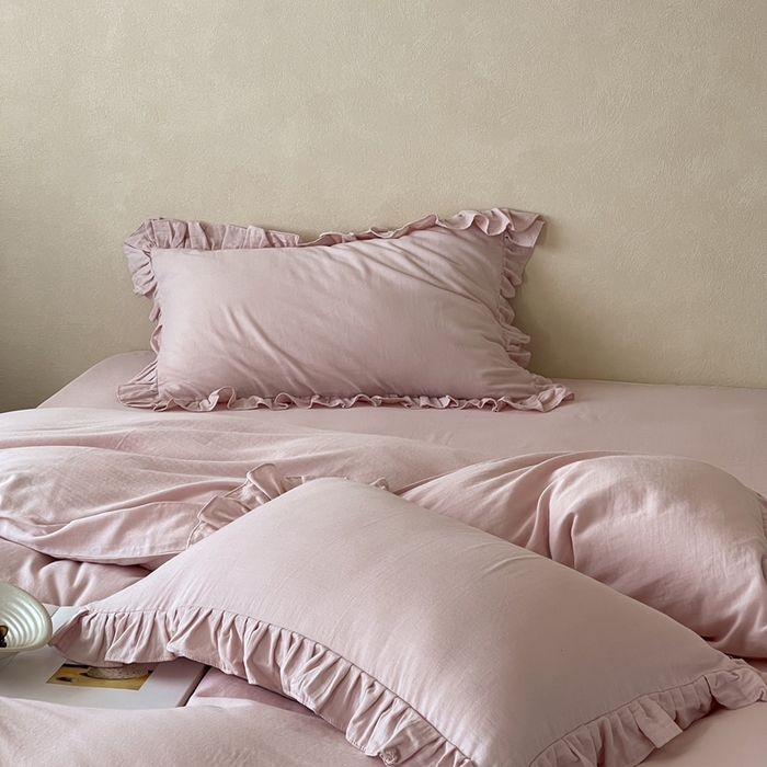 91家纺网 家纺一手货源 找家纺 三味舒屋2025新款花边美学-全棉双层纱四件套 粉茶花