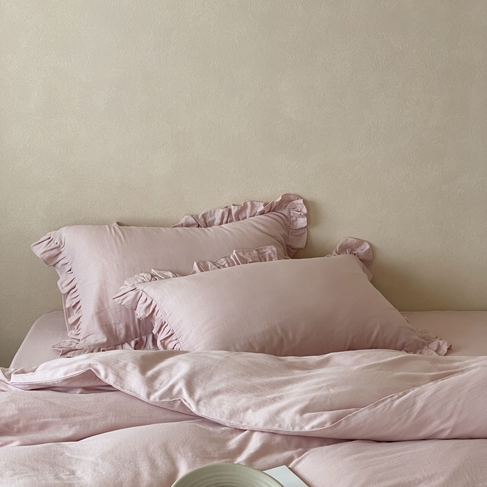 91家纺网 家纺一手货源 找家纺 三味舒屋2025新款花边美学-全棉双层纱四件套 粉茶花