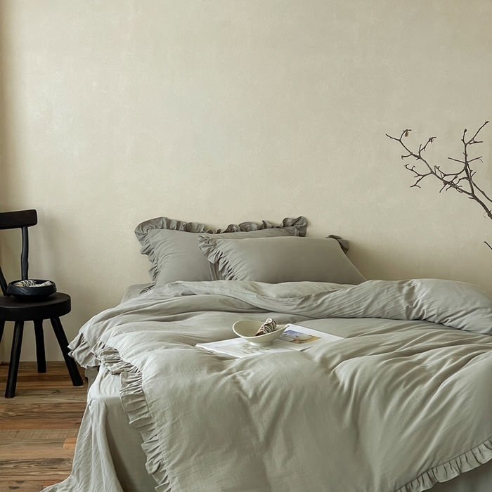 91家纺网 家纺一手货源 找家纺 三味舒屋2025新款花边美学-全棉双层纱四件套 烟波绿