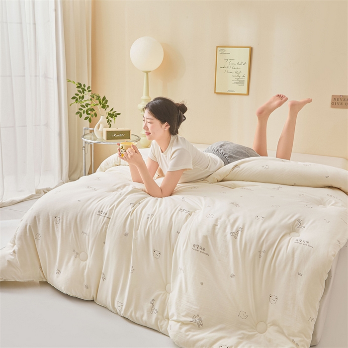 91家纺网 家纺一手货源 找家纺 （总）易博家纺 2025新款水洗棉印花冬被被子被芯春秋被直播批发棉花被被