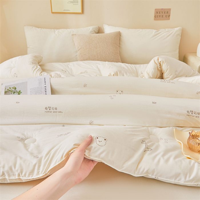 91家纺网 家纺一手货源 找家纺 （总）易博家纺 2025新款水洗棉印花冬被被子被芯春秋被直播批发棉花被被