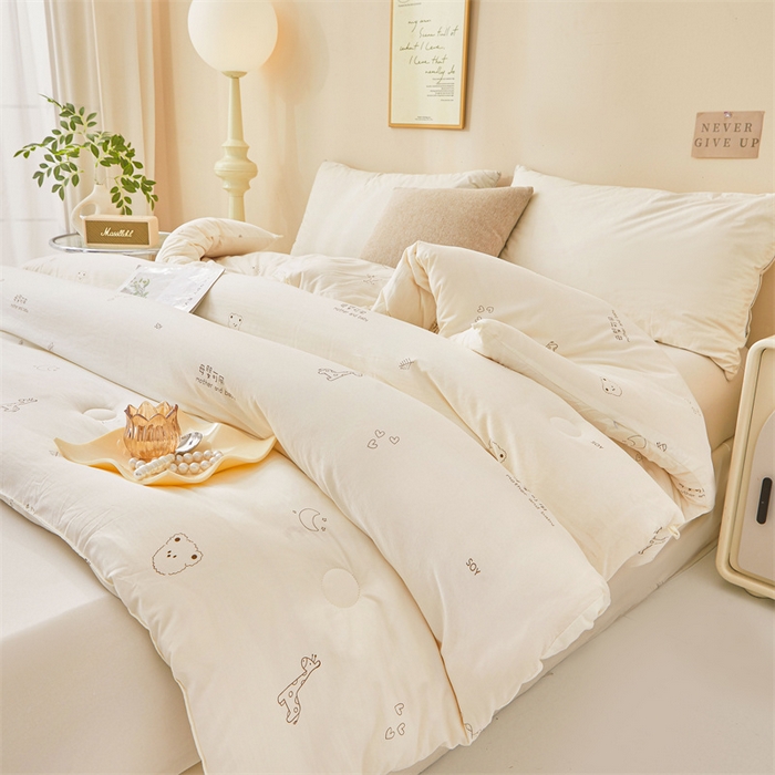 91家纺网 家纺一手货源 找家纺 （总）易博家纺 2025新款水洗棉印花冬被被子被芯春秋被直播批发棉花被被