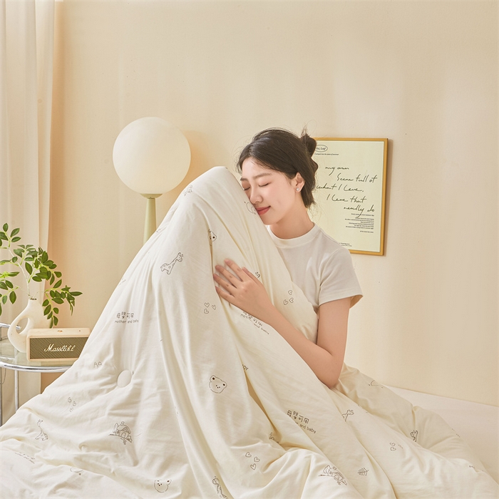 91家纺网 家纺一手货源 找家纺 （总）易博家纺 2025新款水洗棉印花冬被被子被芯春秋被直播批发棉花被被