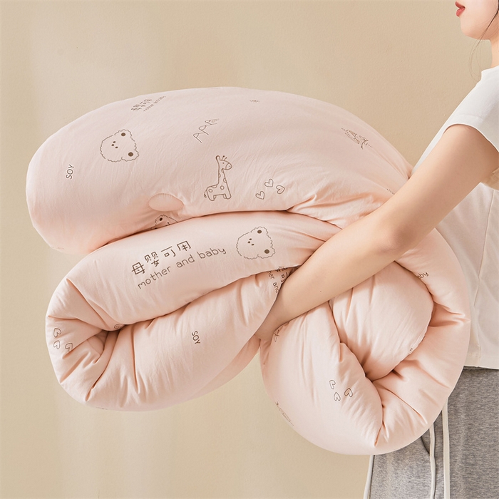 91家纺网 家纺一手货源 找家纺 易博家纺 2025新款水洗棉印花被 童梦小熊-粉