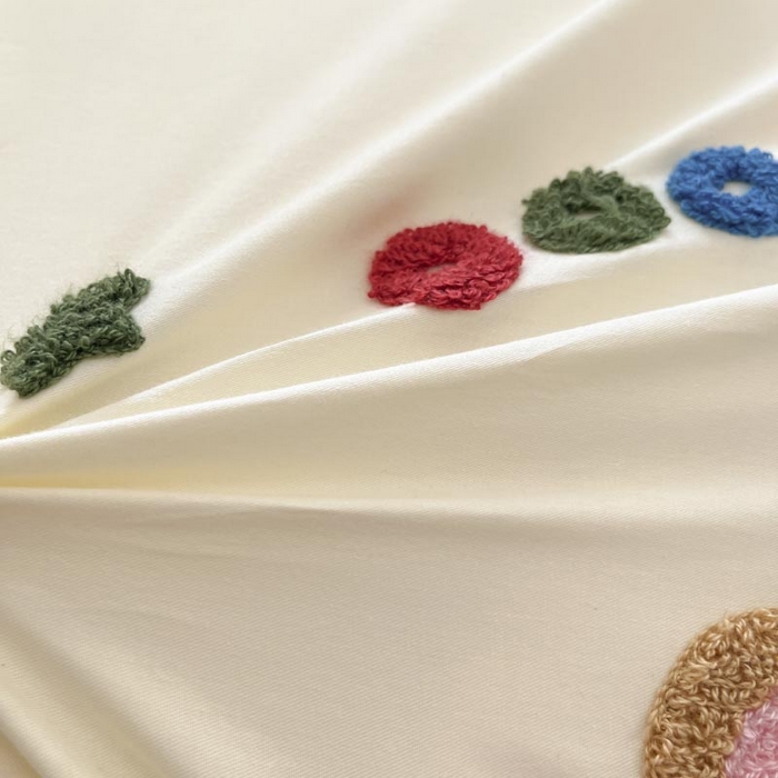 91家纺网 家纺一手货源 找家纺 泽西家纺+V17798841158发大图 2025新品全棉毛巾绣多巴胺条纹纯棉四件套三件套 小象贝格-米黄