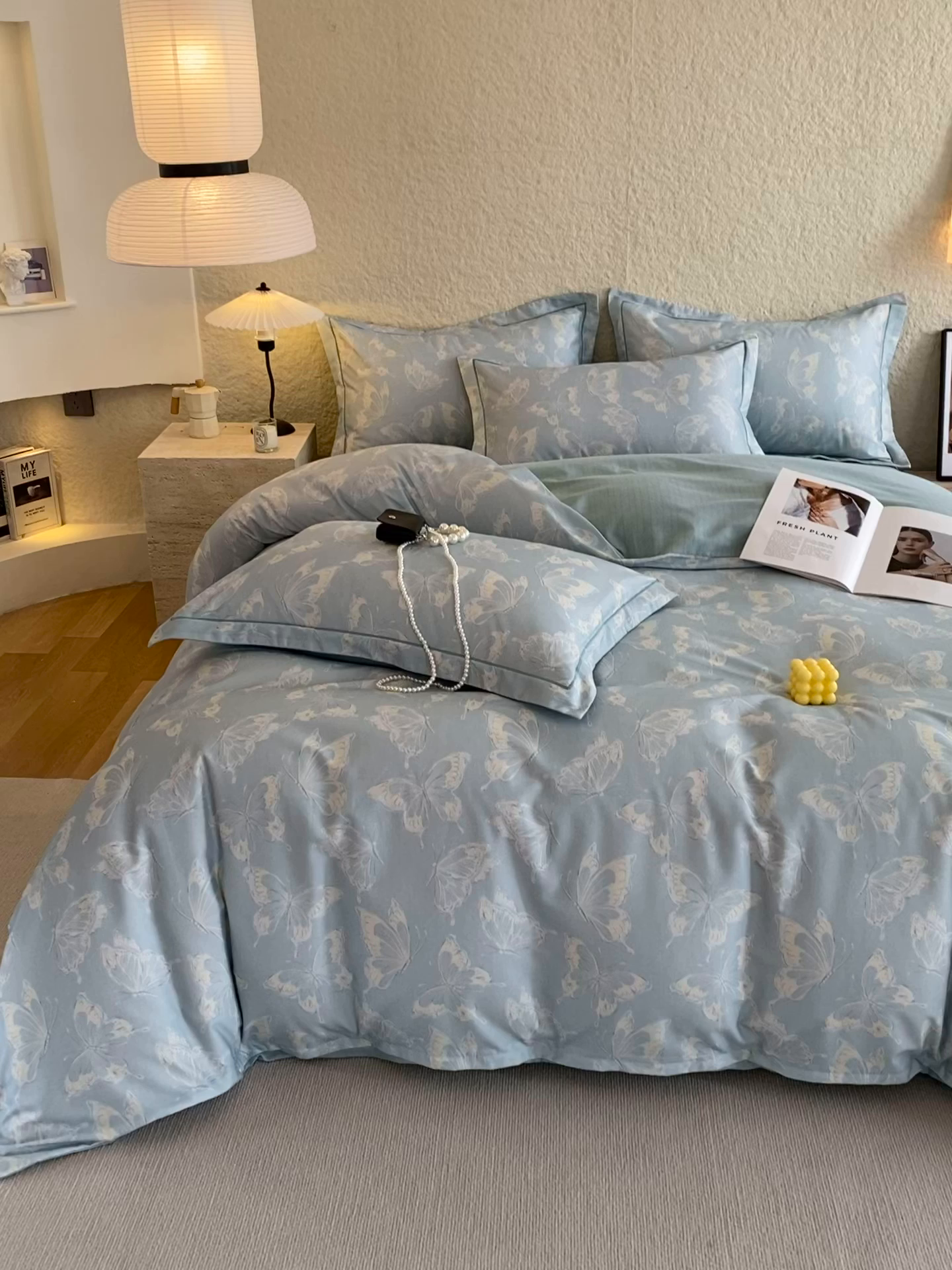 91家纺网 家纺一手货源 找家纺 悦织湾家纺 2025新款100%全棉磨毛四件套加厚加密喷气织造纯棉床上用品印花卡通小清新 蝴蝶-灰