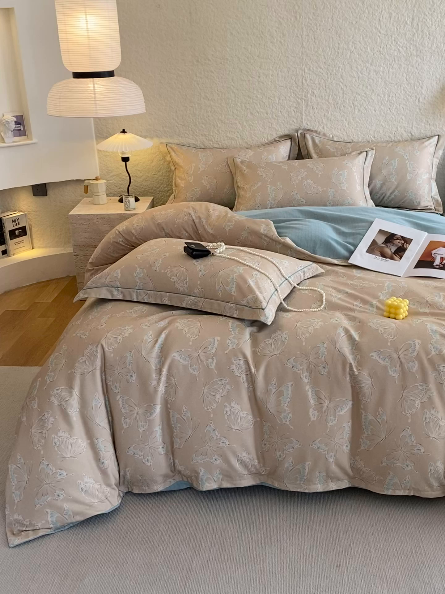 91家纺网 家纺一手货源 找家纺 悦织湾家纺 2025新款100%全棉磨毛四件套加厚加密喷气织造纯棉床上用品印花卡通小清新 蝴蝶-咖